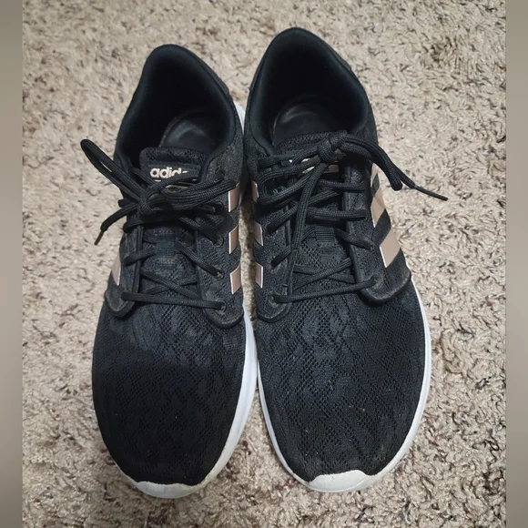 Adidas Running Shoes - Picture 3 of 9